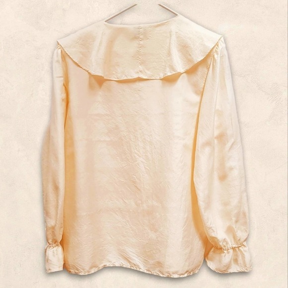 Karin Morgan Silk Blouse size Small Cream color - Picture 2 of 4